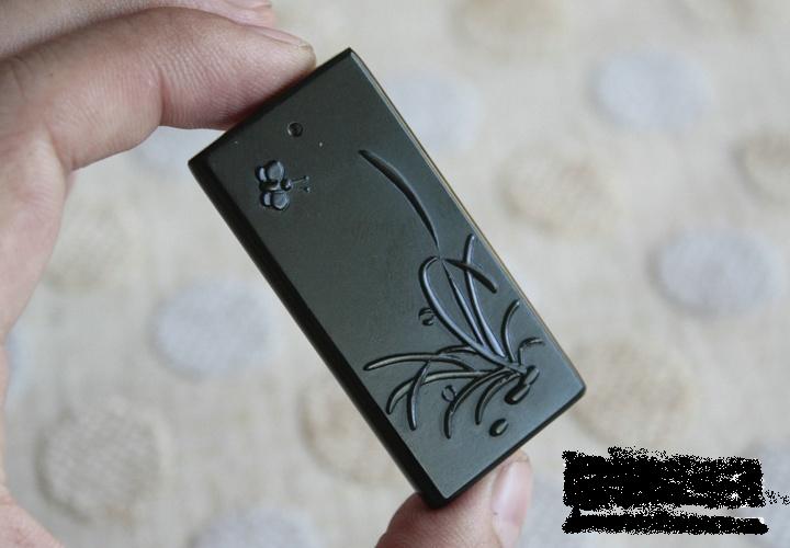 dvubb 图片点击可在新窗口打开查看