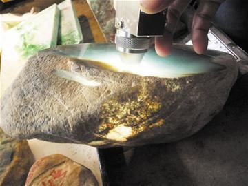 dvubb 图片点击可在新窗口打开查看